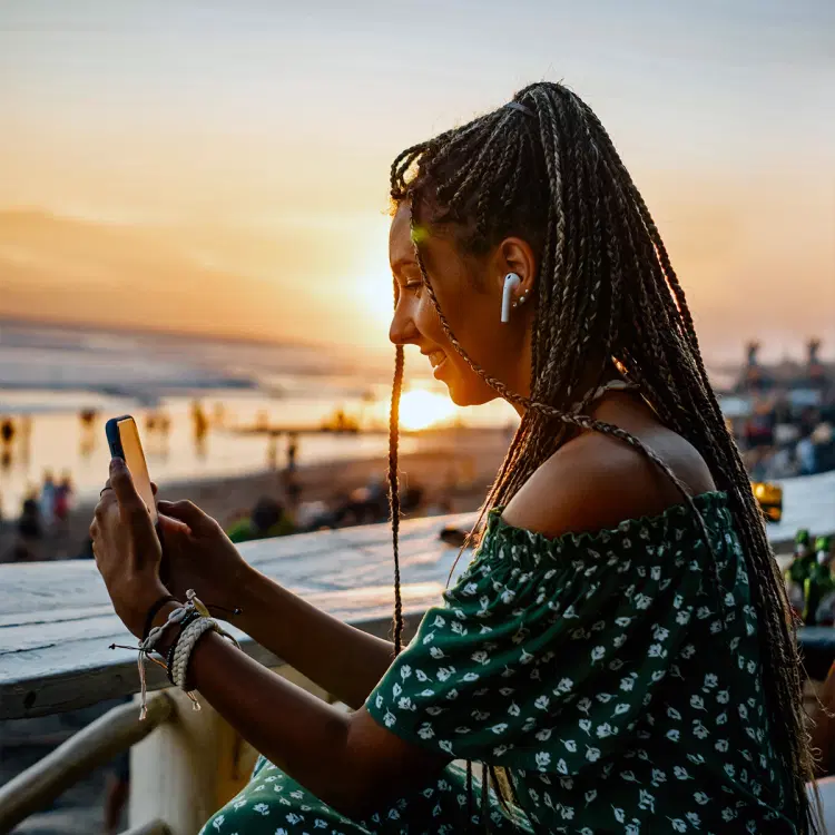 HONOR smartphones and accessories